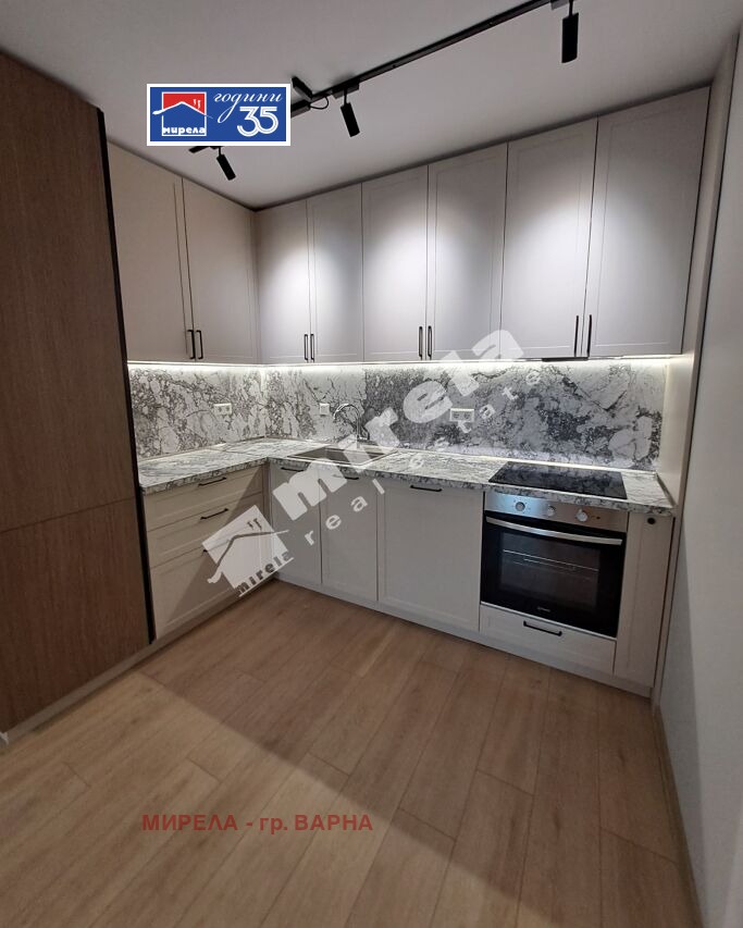 Продава 3-СТАЕН, гр. Варна, Централна поща, снимка 4 - Апартаменти - 56017670