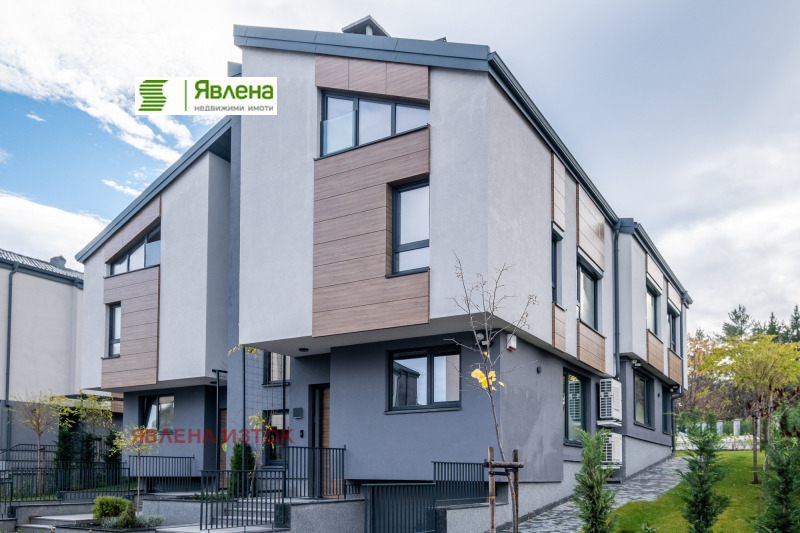 In vendita  Casa Sofia , v.z.Malinova dolina , 460 mq | 18223695