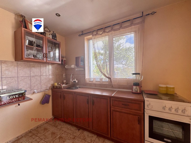 Продава КЪЩА, с. Червена вода, област Русе, снимка 5 - Къщи - 52133354