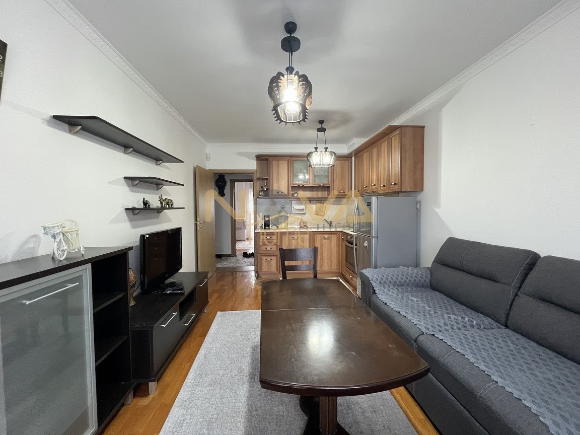 Продава 2-СТАЕН, гр. Варна, Колхозен пазар, снимка 4 - Апартаменти - 53973255