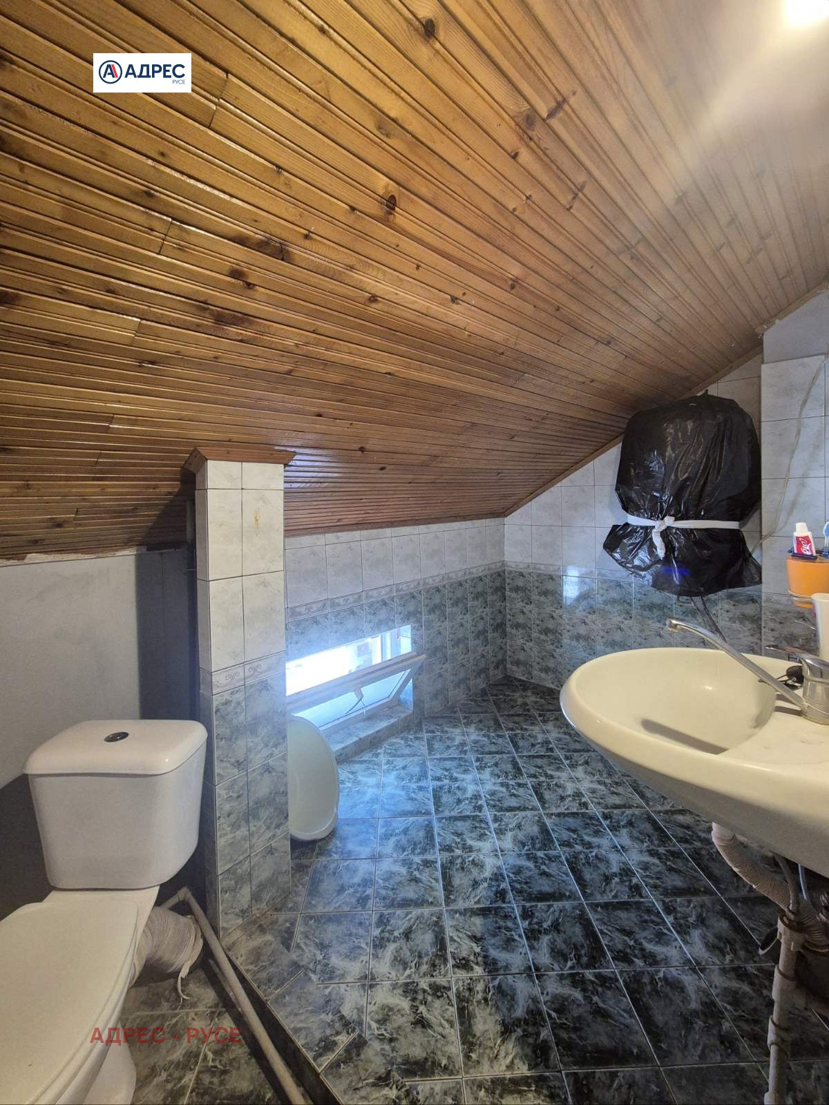 Продава ЕТАЖ ОТ КЪЩА, гр. Русе, Дружба 1, снимка 6 - Етаж от къща - 55625558