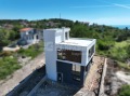 Продава КЪЩА, град Варна, м-т Горна Трака • 449990 € / 880103.94 лв. • 73100248 3