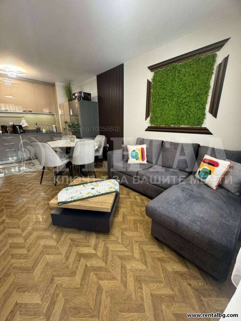 Продава  2-стаен, град Пловдив, Център •  173 000 EUR • ID 65496405 — holmes.bg - [1] 