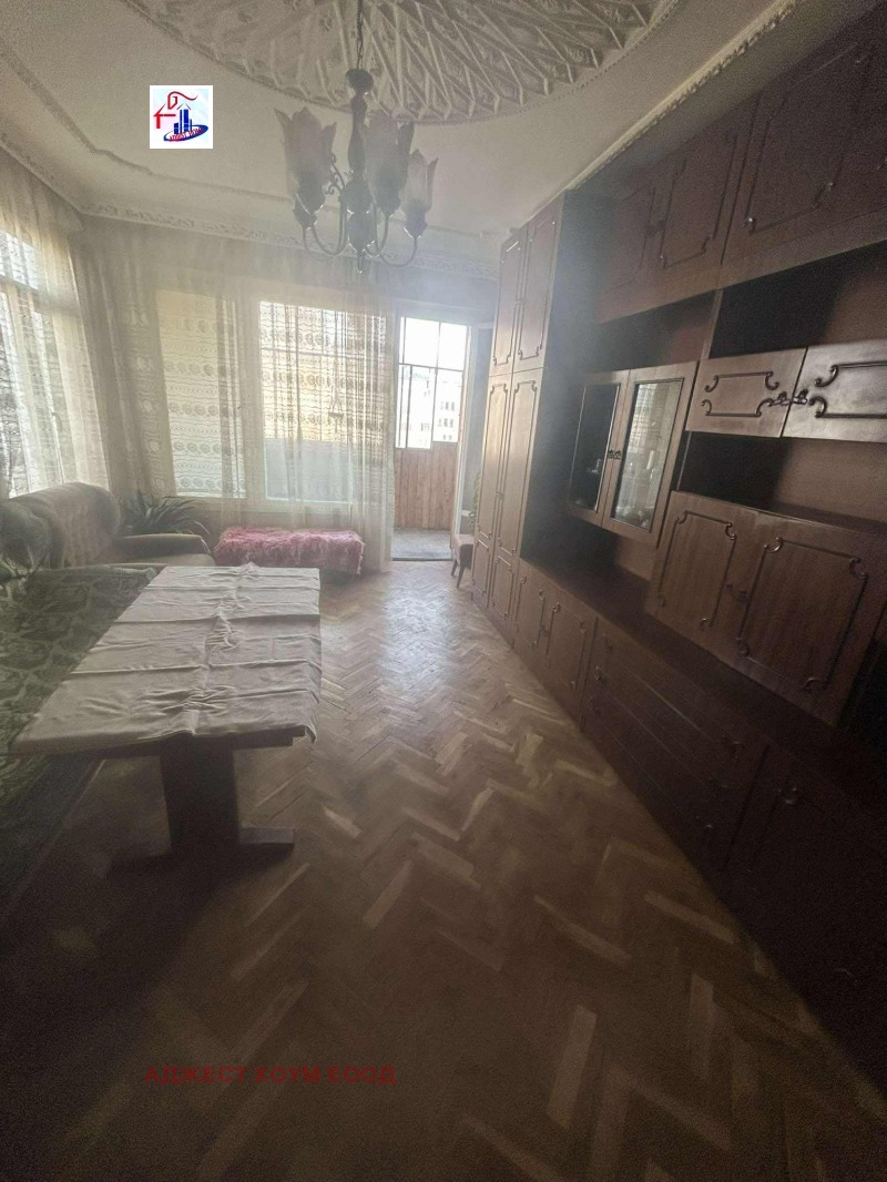 Te koop  2 slaapkamers Sjumen , Bojan Balgaranov 1 , 76 m² | 88845682 - afbeelding [3]