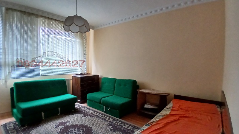 Продава МНОГОСТАЕН, гр. Шумен, Басейна, снимка 3 - Апартаменти - 52781475