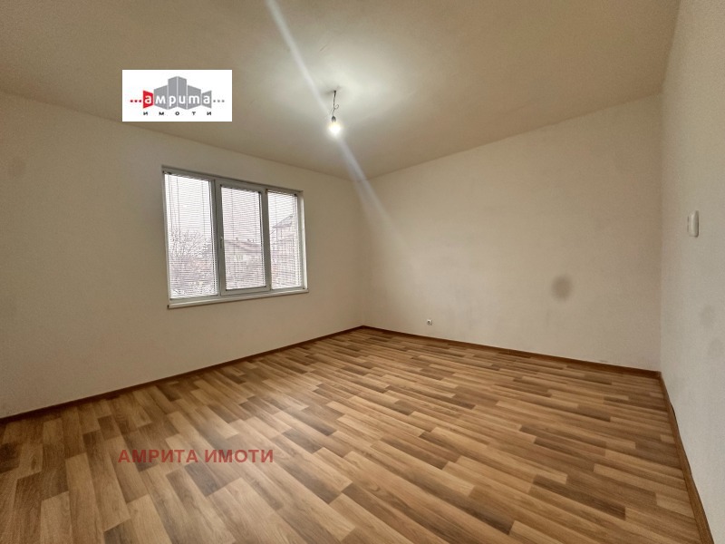 Продава ЕТАЖ ОТ КЪЩА, гр. София, Левски В, снимка 2 - Етаж от къща - 52574134