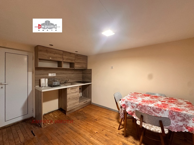 Продава ЕТАЖ ОТ КЪЩА, гр. София, Левски В, снимка 12 - Етаж от къща - 52574134