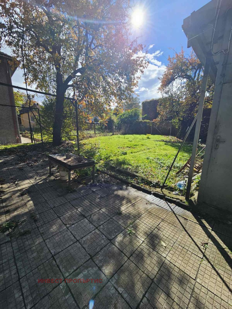 Продава КЪЩА, гр. София, Хаджи Димитър, снимка 9 - Къщи - 52235467