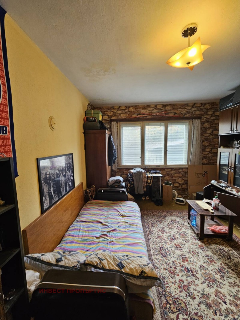 Продава КЪЩА, гр. София, Хаджи Димитър, снимка 4 - Къщи - 52235467