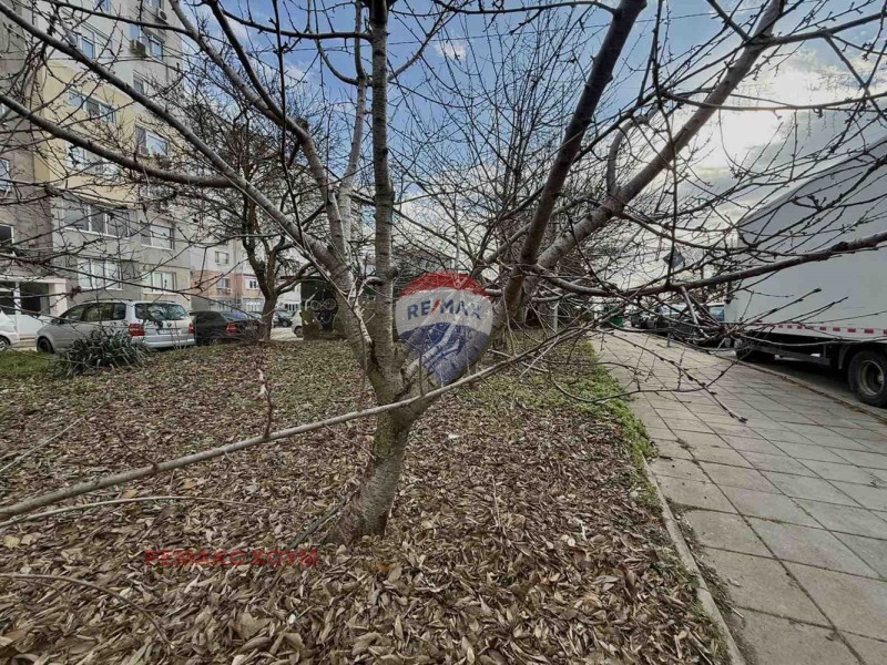 Продава КЪЩА, гр. Балчик, област Добрич