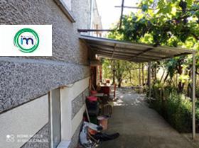 Продажба на имоти в с. Говедаре, област Пазарджик - изображение 1 
