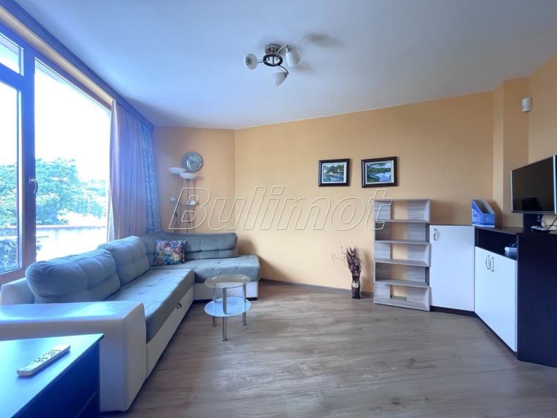 En venta  2 dormitorios Varna , k.k. Sv.Sv. Konstantin i Elena , 130 metros cuadrados | 16510926 - imagen [4]