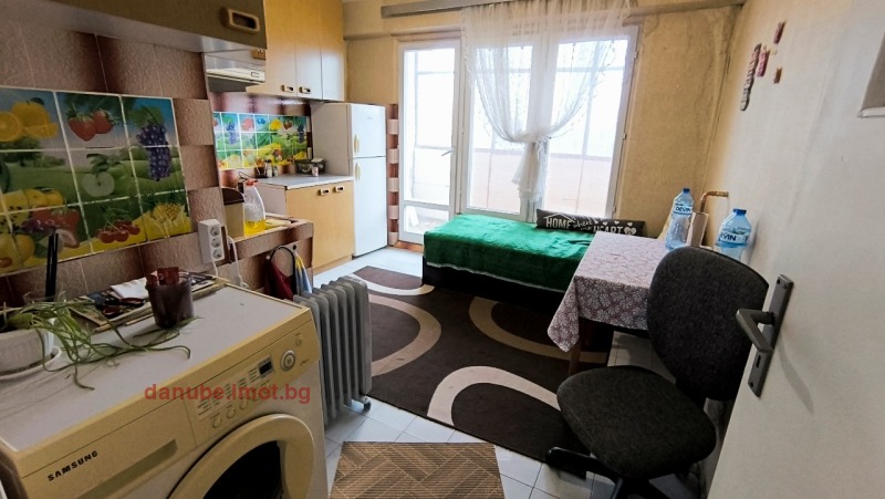 Продается  2 спальни Русе , Широк център , 82 кв.м | 48783641