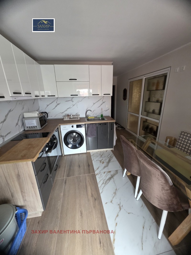 Продава 3-СТАЕН, област Бургас, с. Равда • 120000 € / 234699.60 лв. • 13945286 1