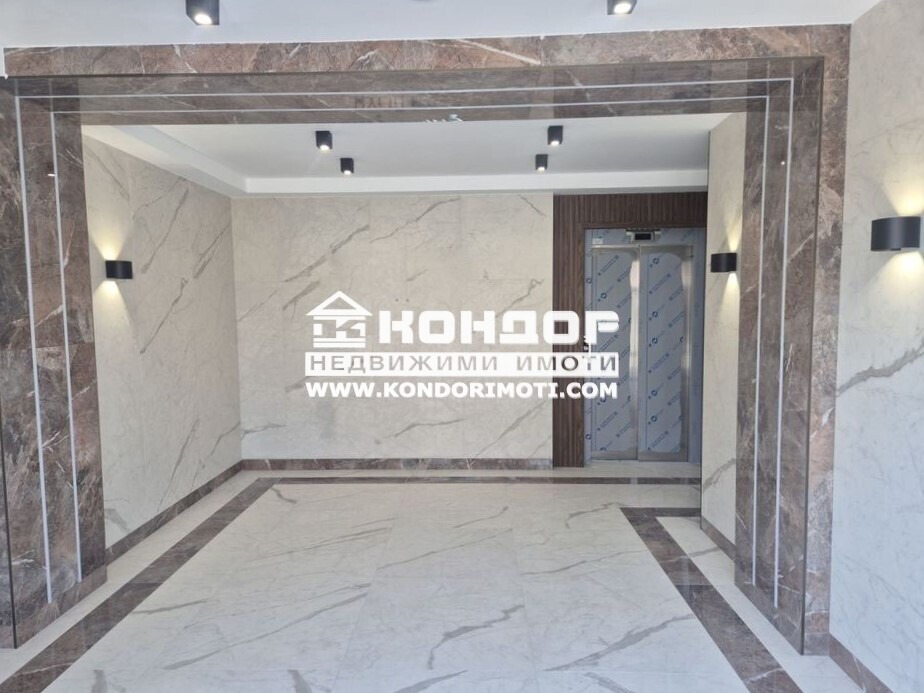 Продава 2-СТАЕН, гр. Пловдив, Кючук Париж, снимка 2 - Апартаменти - 52751399