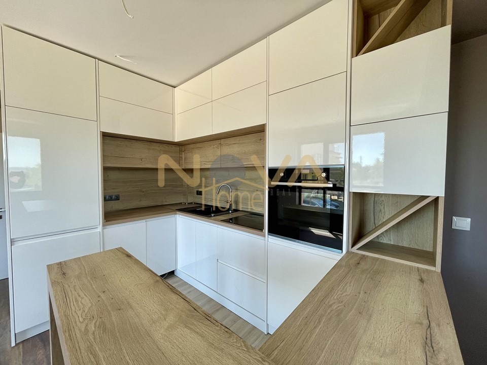 Продава 3-СТАЕН, гр. Варна, Галата, снимка 6 - Апартаменти - 54288680