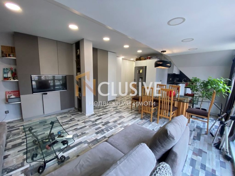 Продава 2-СТАЕН в град Варна, Център - 102 кв.м / 225 000 € » 440 061.75 лв., ИНКЛУЗИВ ВАРНА