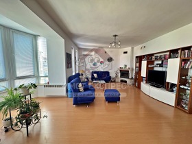 In vendita Piano della casa