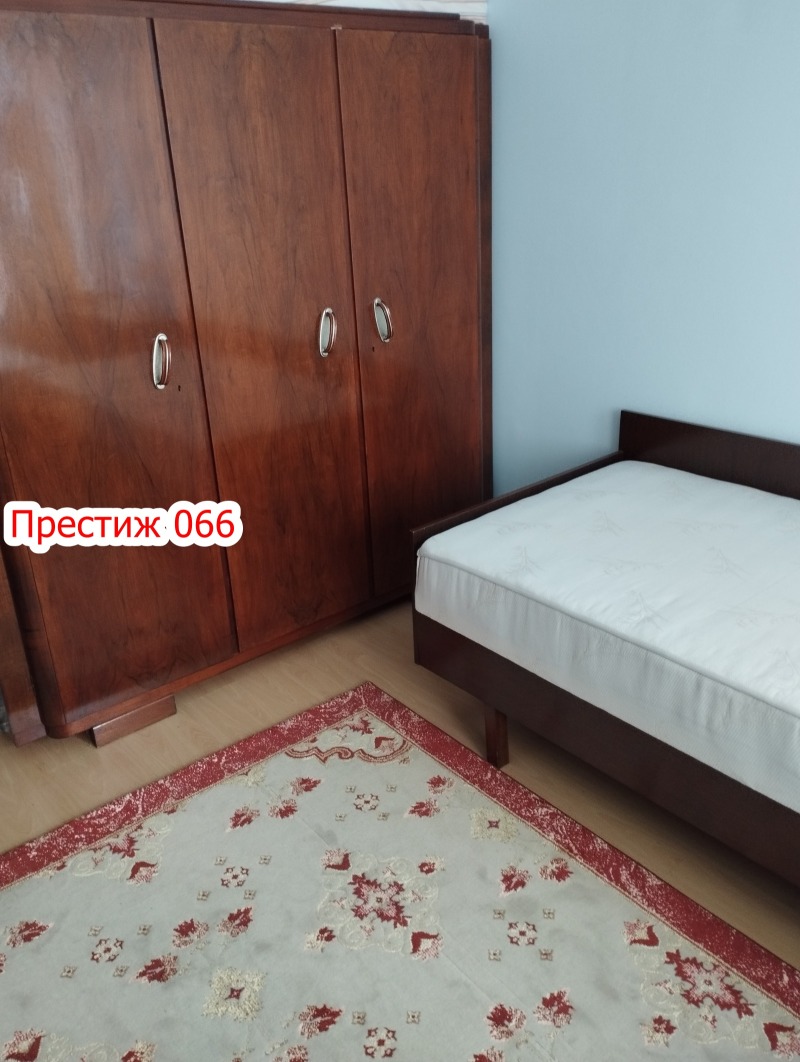 Продава 3-СТАЕН, гр. Шумен, Център, снимка 3 - Aпартаменти - 49543327