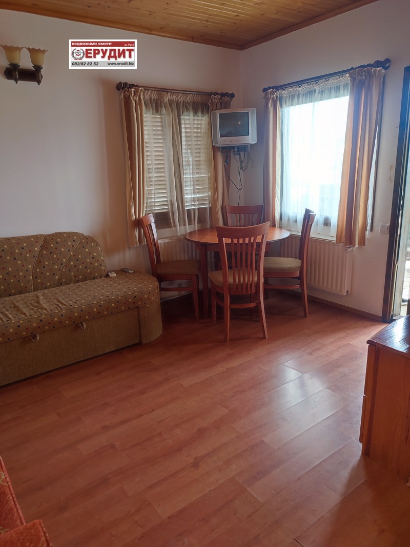 Продава КЪЩА, гр. Априлци, област Ловеч, снимка 8 - Къщи - 52360807