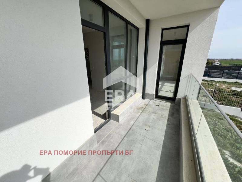 Продава КЪЩА, гр. Бургас, Сарафово, снимка 10 - Къщи - 54350560