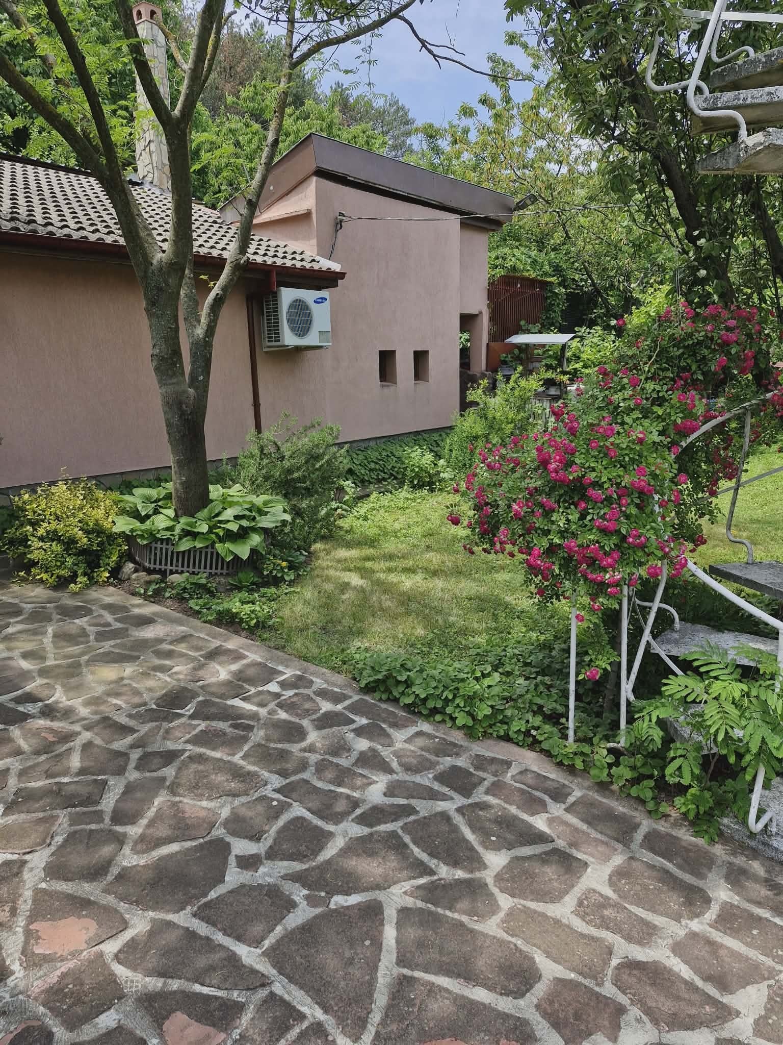 Продава КЪЩА, гр. Шумен, Пожарната, снимка 8 - Къщи - 53671447