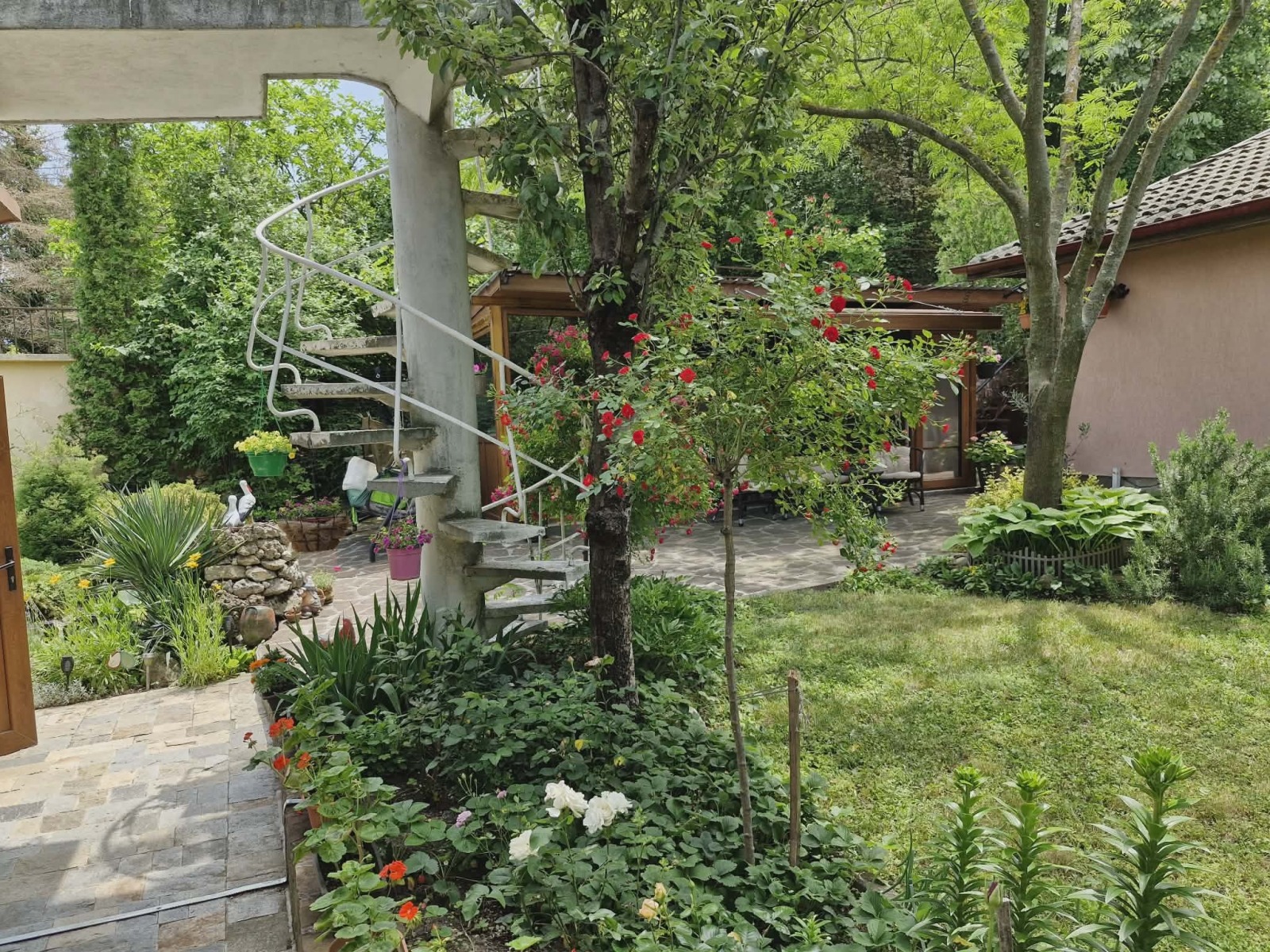 Продава КЪЩА, гр. Шумен, Пожарната, снимка 6 - Къщи - 53671447