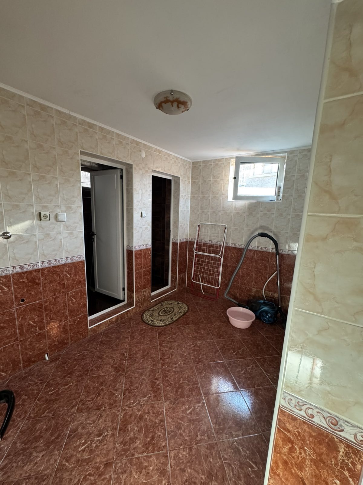 Продава КЪЩА, с. Ряховците, област Габрово, снимка 16 - Къщи - 56009653