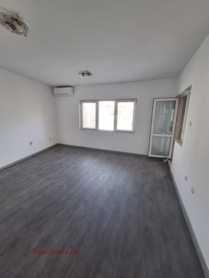 For Sale  2 bedroom Plovdiv , Kamenitsa 1 , 89 sq.m | 44804178 - image [15]