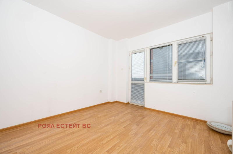 Te koop  2 slaapkamers Plovdiv , Kamenitsa 1 , 89 m² | 44804178 - afbeelding [7]