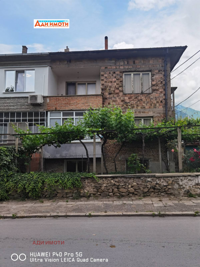 Продава  Етаж от къща област Пловдив , гр. Карлово , 136 кв.м | 44822235 - изображение [2]