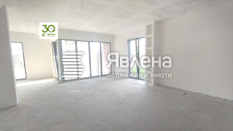 Продава КЪЩА, гр. Варна, м-т Долна Трака, снимка 8 - Къщи - 48985337