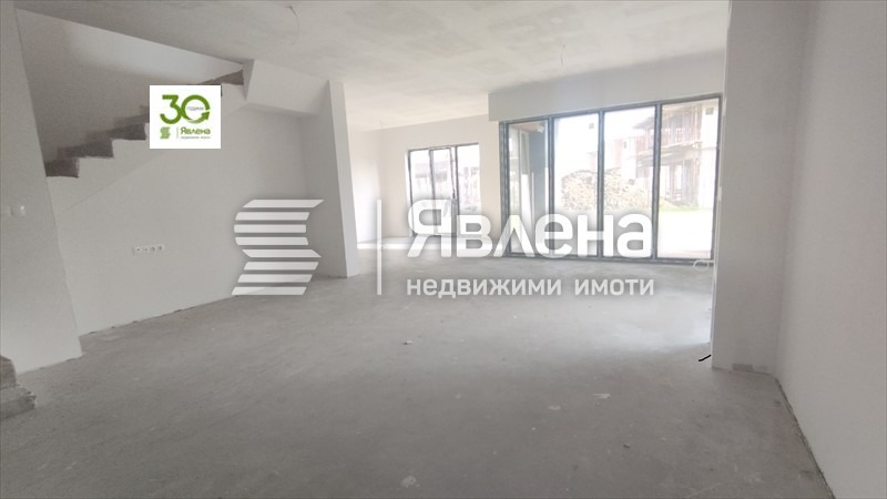 Продава КЪЩА, гр. Варна, м-т Долна Трака, снимка 7 - Къщи - 48985337