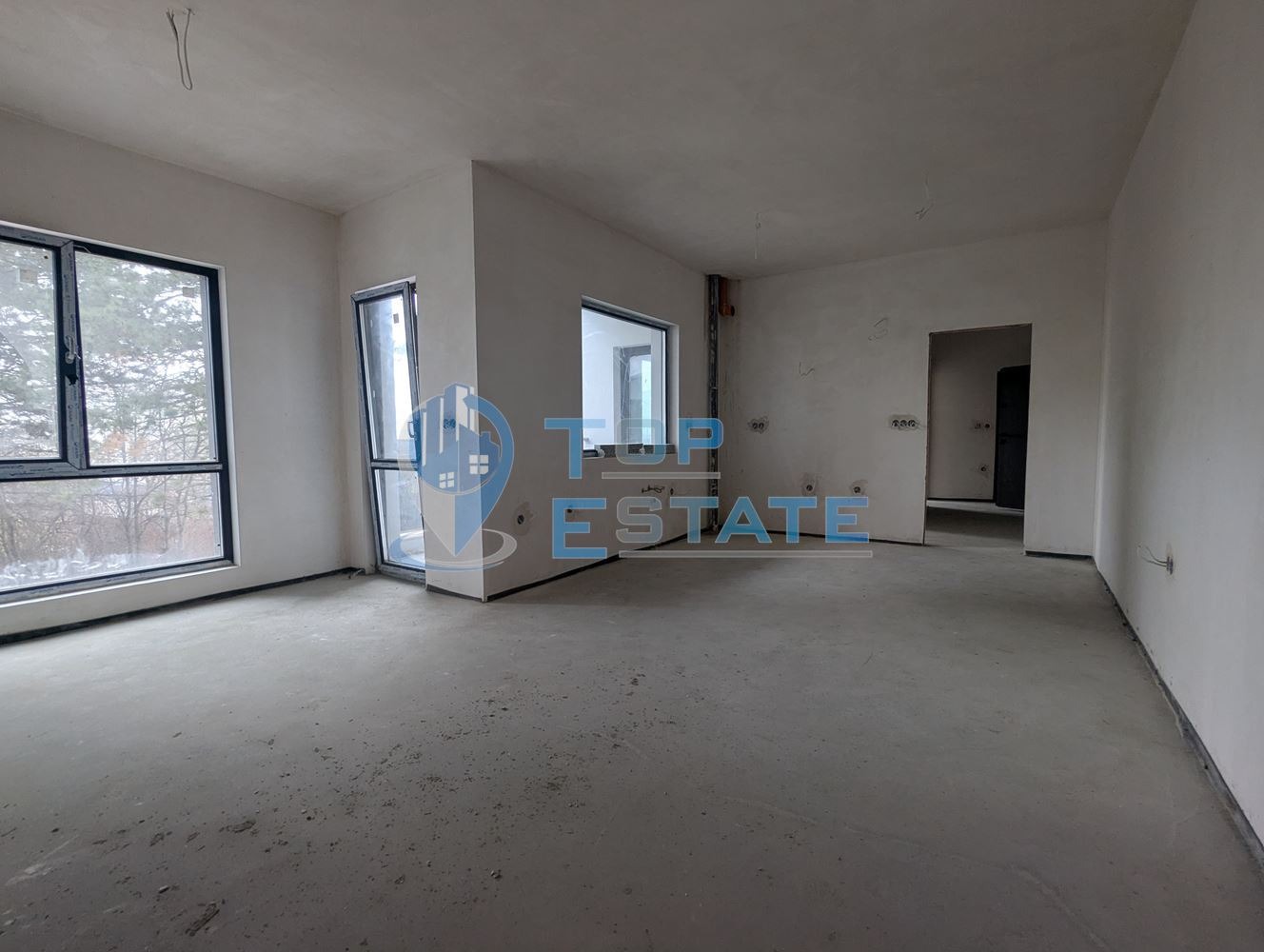 Продава 3-СТАЕН, гр. Велико Търново, Бузлуджа, снимка 2 - Апартаменти - 45353140