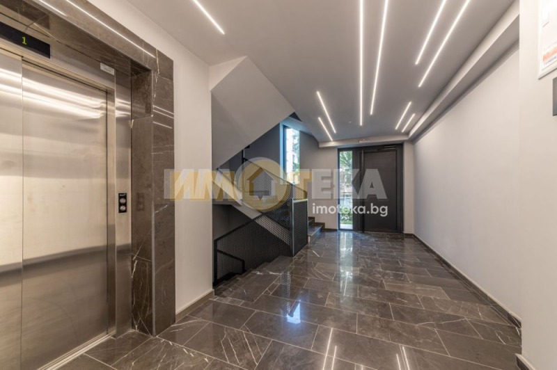 Продава МНОГОСТАЕН, гр. Варна, к.к. Св.Св. Константин и Елена, снимка 10 - Апартаменти - 52198484