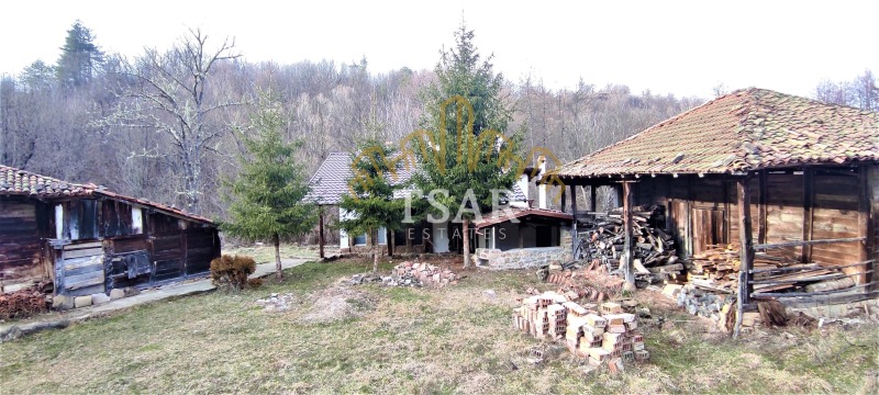Продава КЪЩА, с. Дрента, област Велико Търново, снимка 3 - Къщи - 45057123