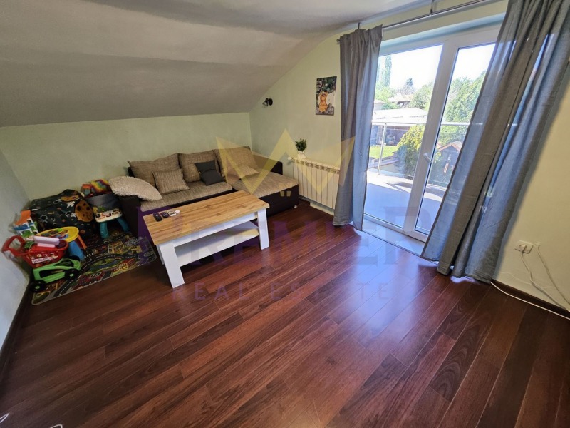 Myytävänä  Talo Sofia , Žiten , 265 neliömetriä | 84366858 - kuva [15]