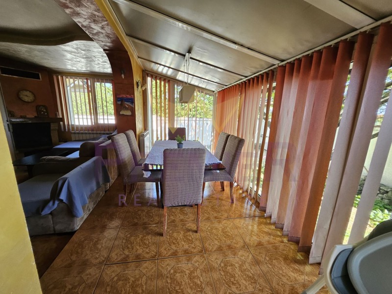 Myytävänä  Talo Sofia , Žiten , 265 neliömetriä | 84366858 - kuva [10]