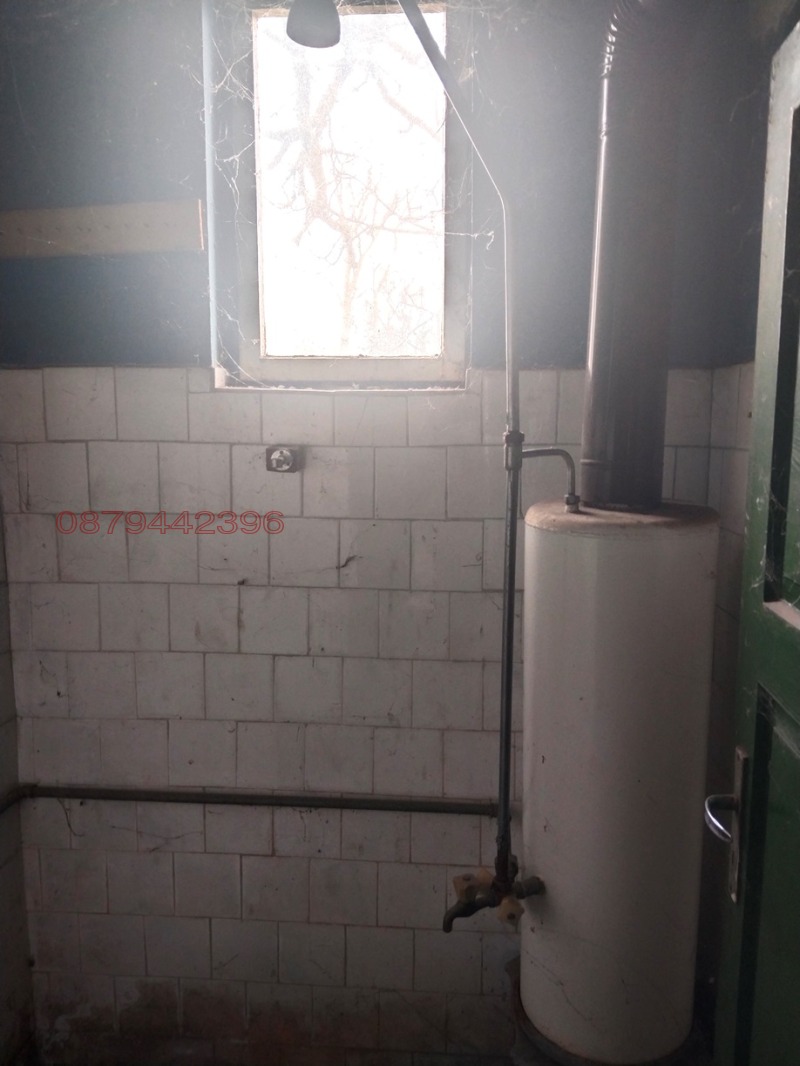 Продава КЪЩА, с. Расник, област Перник, снимка 12 - Къщи - 53409772