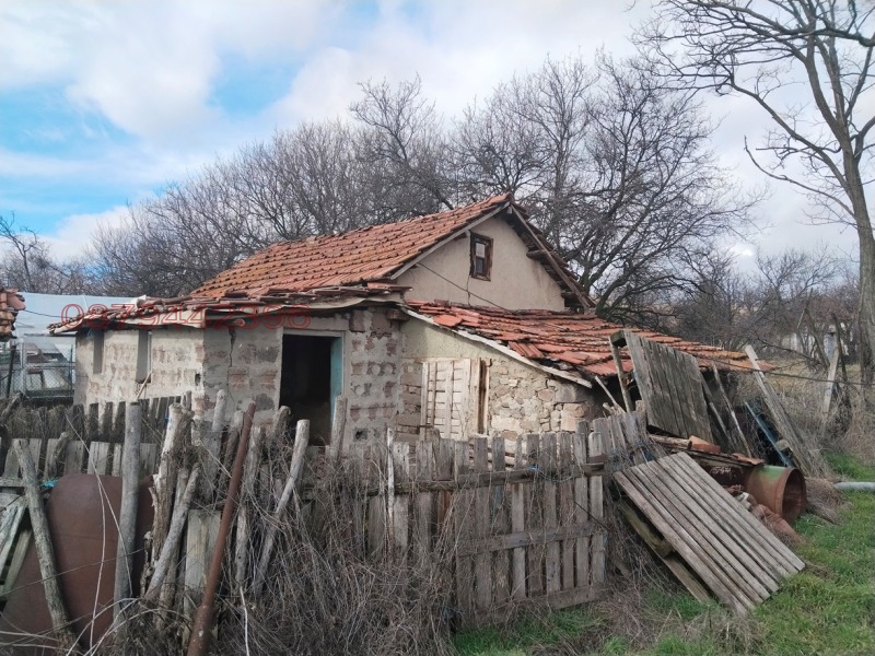 Продава КЪЩА, с. Расник, област Перник, снимка 13 - Къщи - 53409772