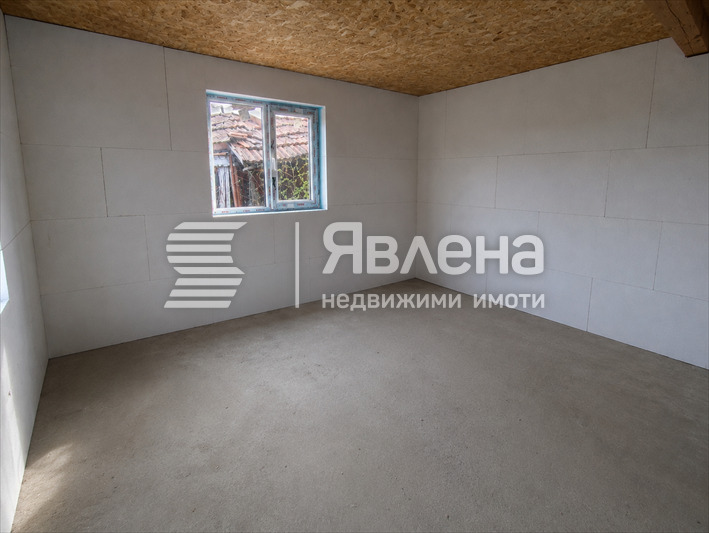 Продава КЪЩА, гр. Варна, м-т Боровец - север, снимка 2 - Къщи - 56109061