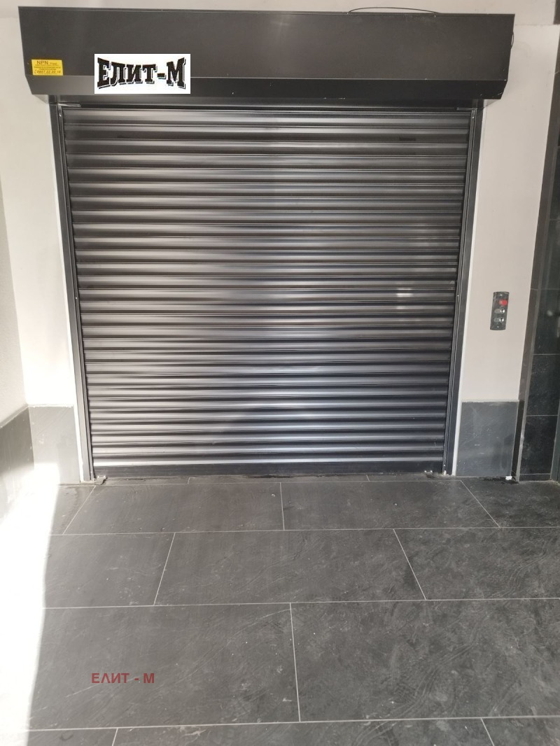 Продава ГАРАЖ, ПАРКОМЯСТО, гр. Плевен, Идеален център, снимка 2 - Гаражи и паркоместа - 52629496