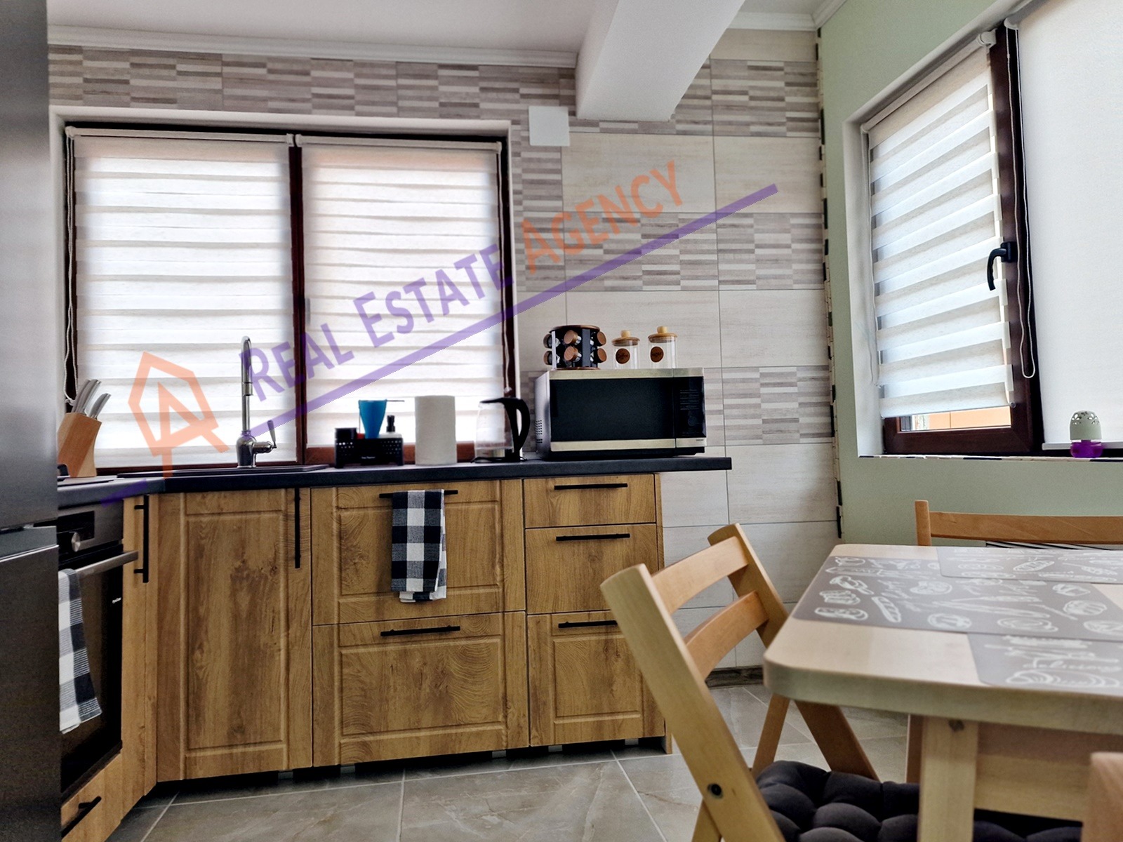 Продава КЪЩА, с. Извор, област Перник, снимка 14 - Къщи - 50808595