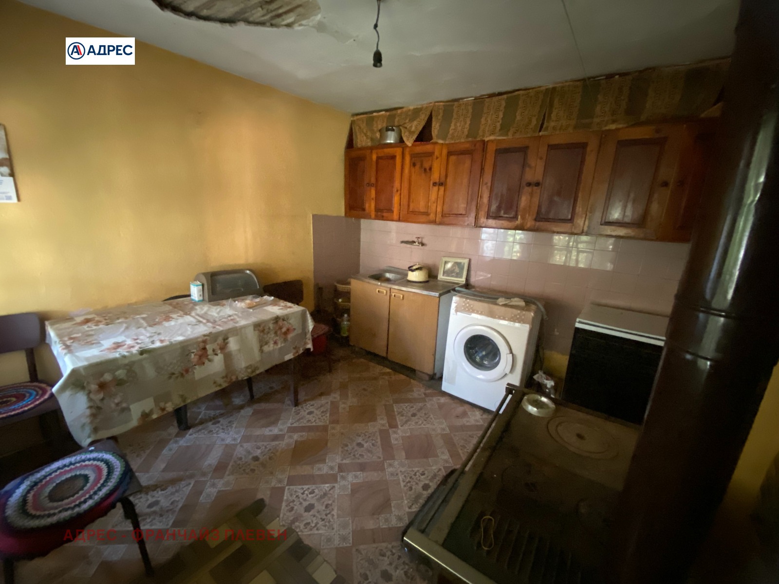 Продава КЪЩА, с. Баница, област Враца, снимка 4 - Къщи - 55361443