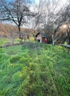 Продава КЪЩА, с. Горен чифлик, област Варна, снимка 12