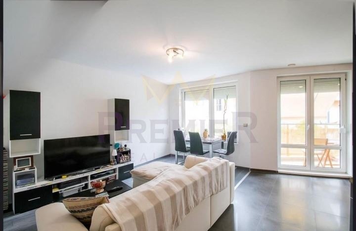 Продава 3-СТАЕН, гр. София, Бояна