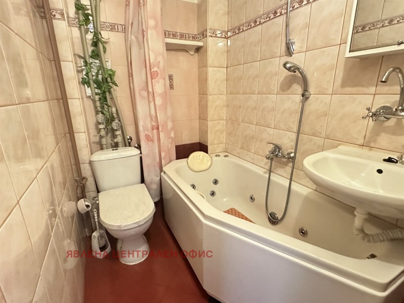 Продава 3-СТАЕН, гр. София, Лозенец, снимка 3 - Апартаменти - 53171728