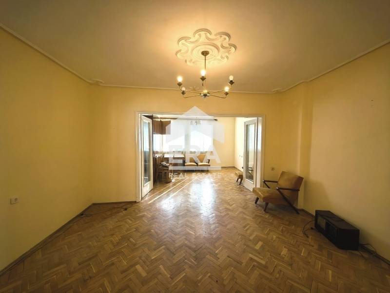 Продава 3-СТАЕН, гр. Русе, Център, снимка 3 - Апартаменти - 53451488