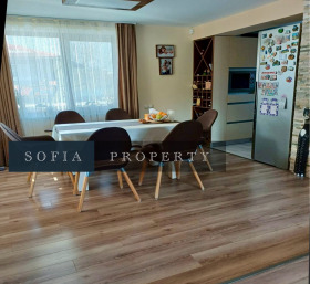 Ev Pançarevo, Sofia 3