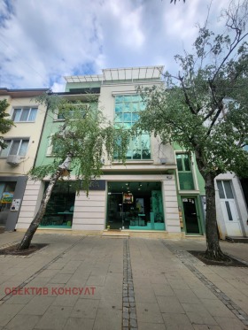 In vendita Negozio